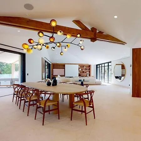 Casa Raffine 아파트 쎙뜨호뻬